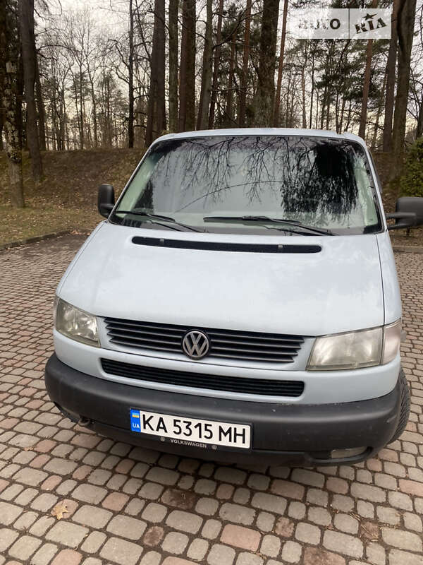 Минивэн Volkswagen Transporter 2003 в Дрогобыче