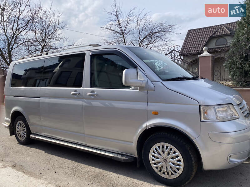 Минивэн Volkswagen Transporter 2007 в Тячеве