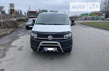 Минивэн Volkswagen Transporter 2016 в Ровно