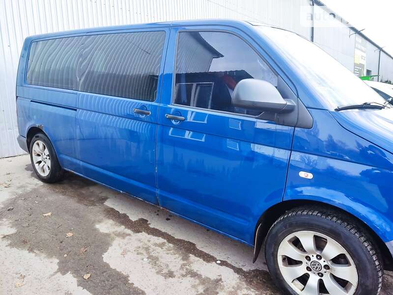 Минивэн Volkswagen Transporter 2010 в Киеве