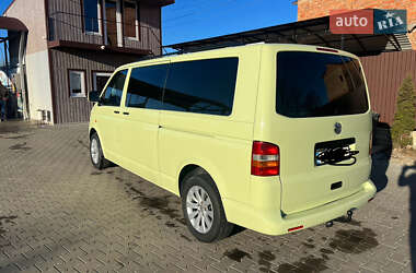 Минивэн Volkswagen Transporter 2006 в Вижнице