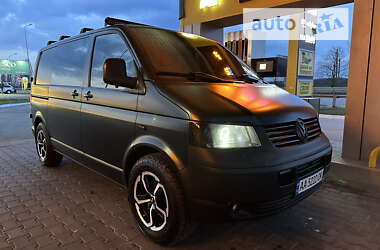 Вантажопасажирський фургон Volkswagen Transporter 2008 в Києві