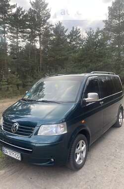 Минивэн Volkswagen Transporter 2006 в Саврани