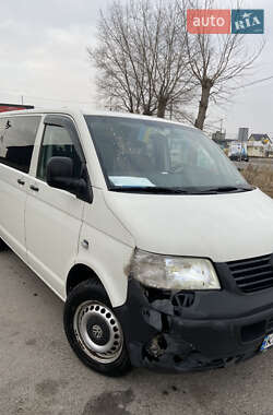 Минивэн Volkswagen Transporter 2004 в Вышгороде