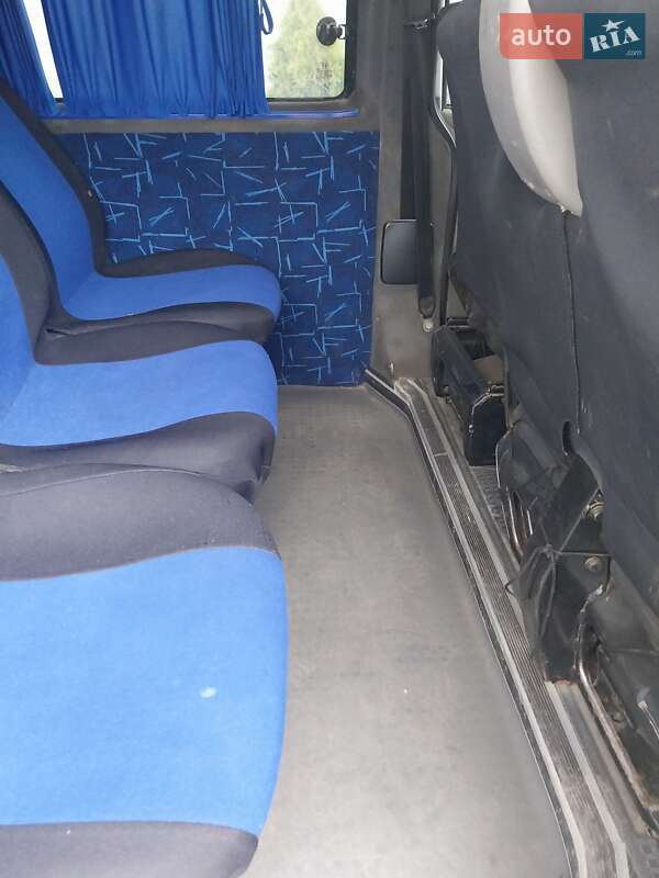 Минивэн Volkswagen Transporter 2001 в Ивано-Франковске