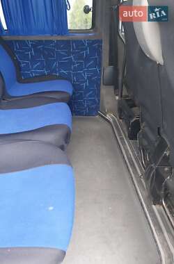 Мінівен Volkswagen Transporter 2001 в 