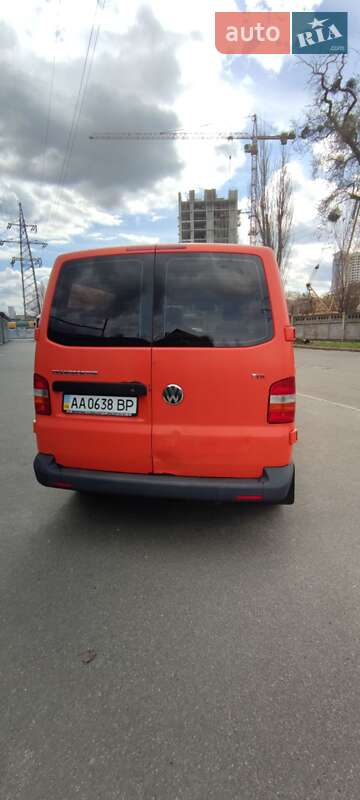 Минивэн Volkswagen Transporter 2008 в Киеве