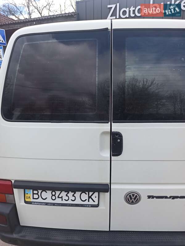 Минивэн Volkswagen Transporter 2002 в Шептицькому