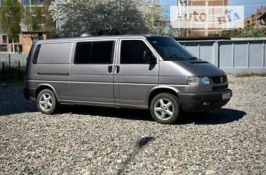 Вантажопасажирський фургон Volkswagen Transporter 2003 в Чернівцях