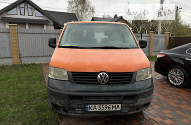 Грузовой фургон Volkswagen Transporter 2006 в Киеве