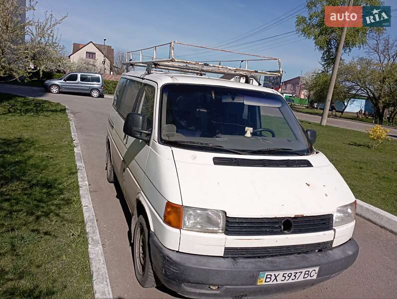 Минивэн Volkswagen Transporter 1995 в Славуте