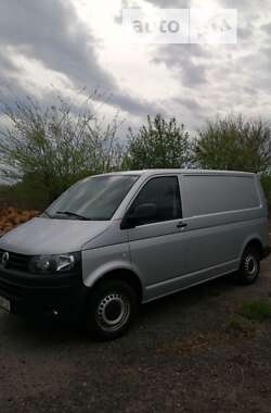 Грузовой фургон Volkswagen Transporter 2015 в Полтаве