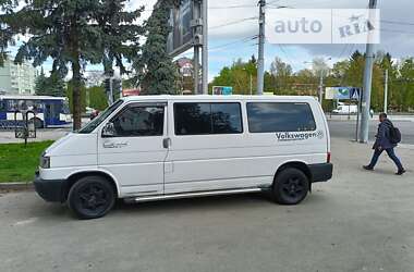 Мінівен Volkswagen Transporter 2000 в Рівному