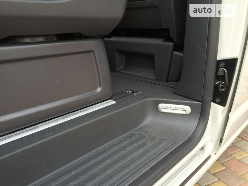 Минивэн Volkswagen Transporter 2012 в Киеве фото 11 Минивэн Volkswagen Transporter 2012 в Киеве