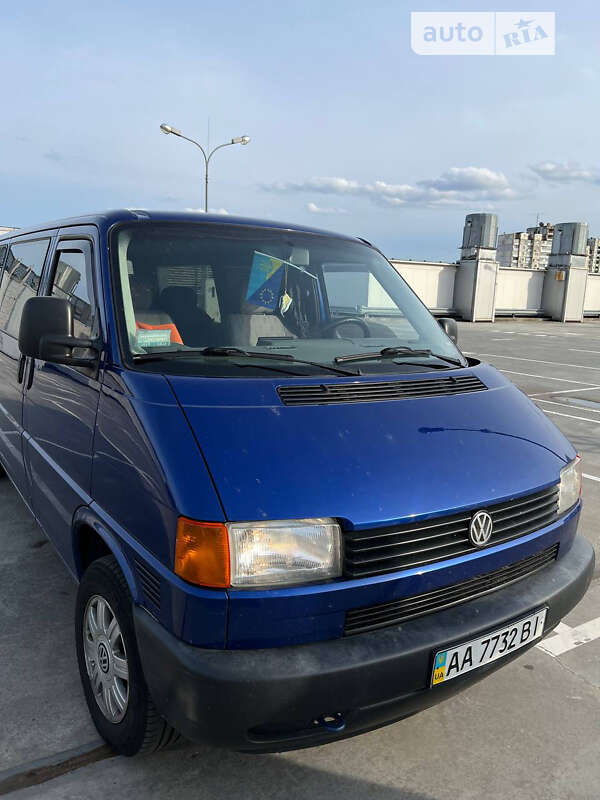 Минивэн Volkswagen Transporter 1999 в Киеве