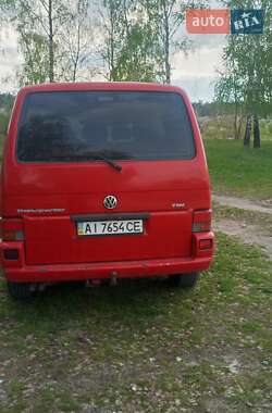 Мінівен Volkswagen Transporter 2000 в 