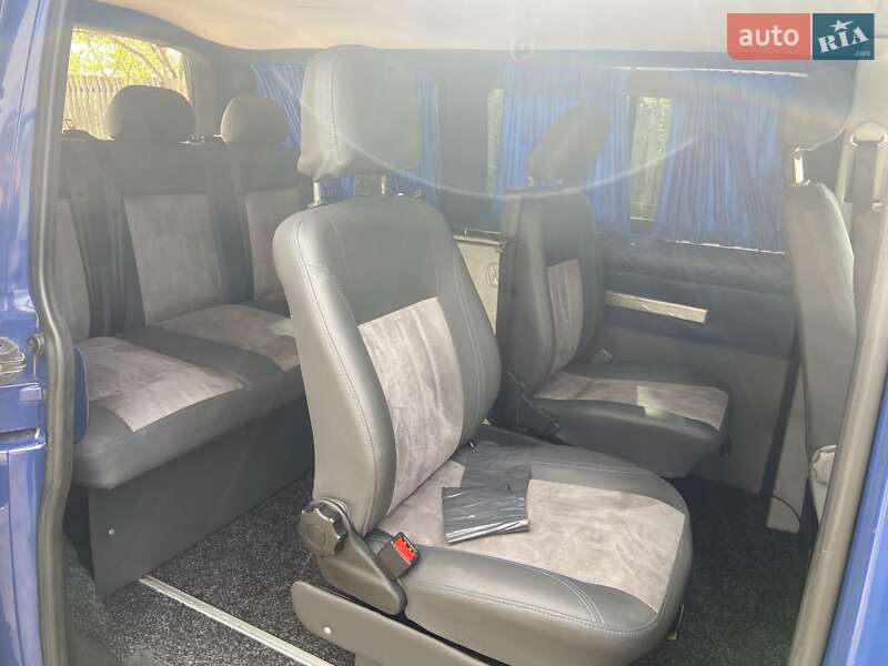 Минивэн Volkswagen Transporter 2009 в Гайсине