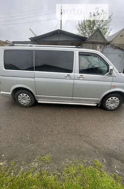 Минивэн Volkswagen Transporter 2005 в Черновцах