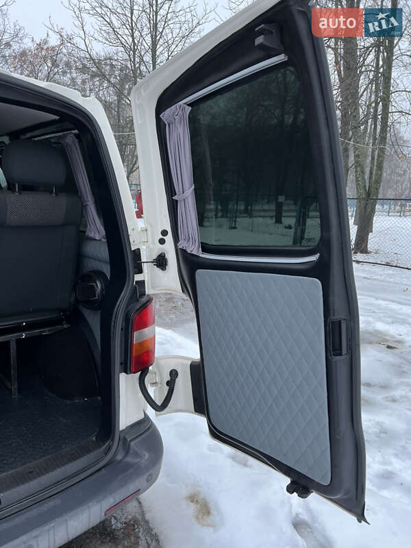 Минивэн Volkswagen Transporter 2008 в Харькове