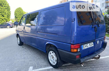 Минивэн Volkswagen Transporter 2000 в Виннице