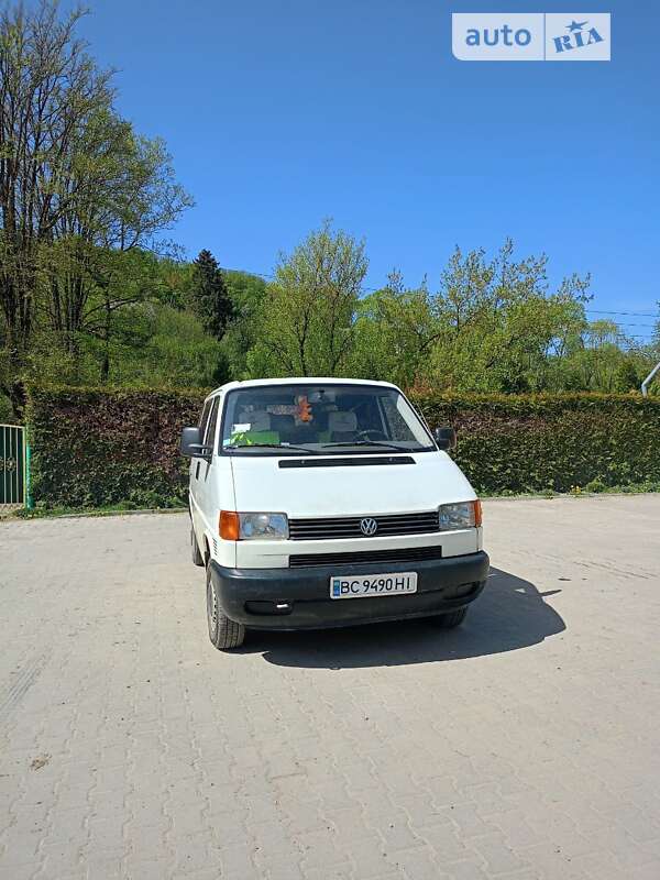 Минивэн Volkswagen Transporter 2000 в Львове