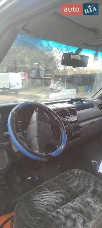 Минивэн Volkswagen Transporter 1996 в Киеве