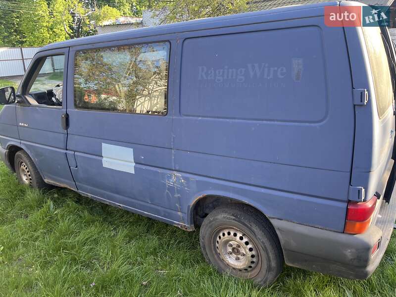 Мінівен Volkswagen Transporter 1999 в Бучі