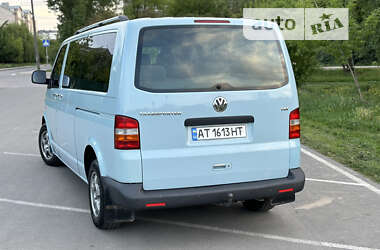 Минивэн Volkswagen Transporter 2004 в Надворной