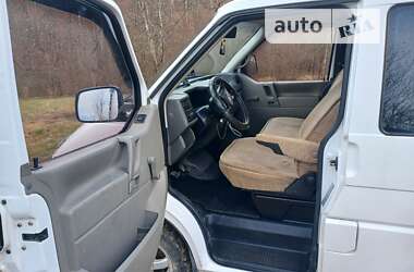 Минивэн Volkswagen Transporter 1999 в Черновцах