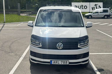 Мінівен Volkswagen Transporter 2015 в Житомирі