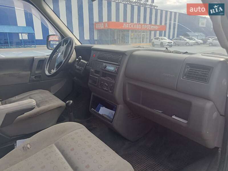 Минивэн Volkswagen Transporter 2001 в Виннице