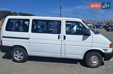 Минивэн Volkswagen Transporter 2001 в Путиле