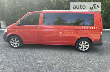 Минивэн Volkswagen Transporter 2006 в Черновцах