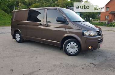 Минивэн Volkswagen Transporter 2011 в Ровно