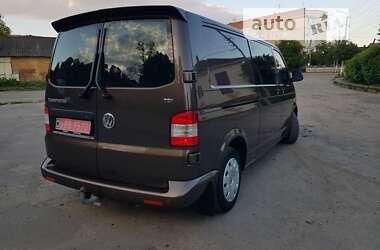 Минивэн Volkswagen Transporter 2011 в Ровно