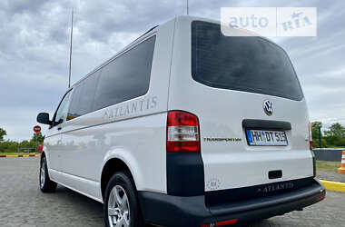 Минивэн Volkswagen Transporter 2015 в Черновцах