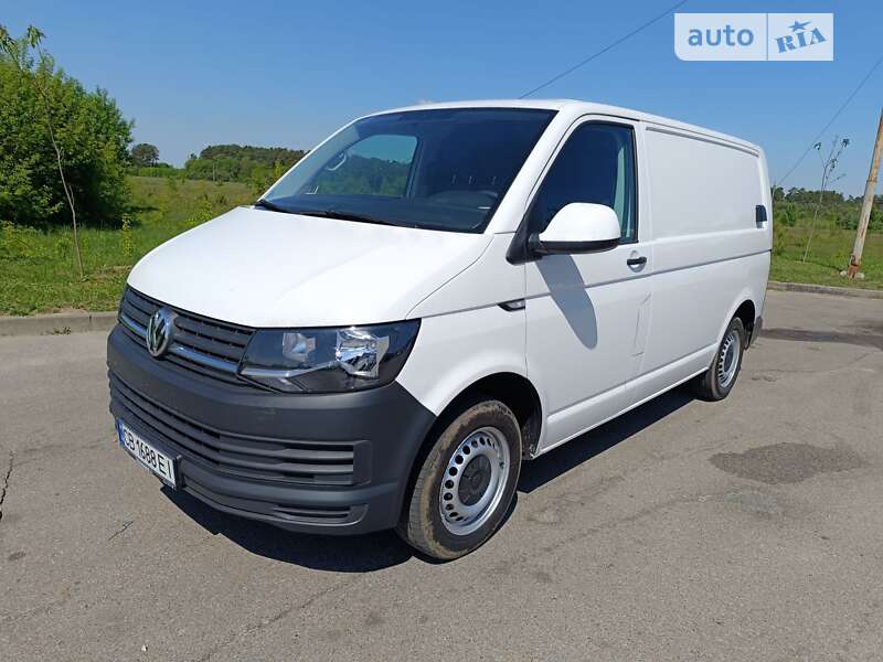 Вантажний фургон Volkswagen Transporter 2016 в Мені