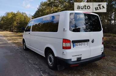 Мінівен Volkswagen Transporter 2015 в Тячеві