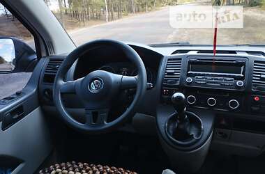 Мінівен Volkswagen Transporter 2015 в Тячеві