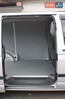 Грузовой фургон Volkswagen Transporter 2014 в 