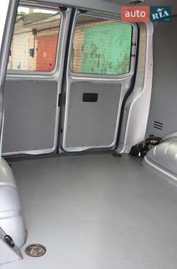 Грузовой фургон Volkswagen Transporter 2014 в 
