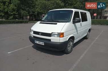 Минивэн Volkswagen Transporter 2000 в 
