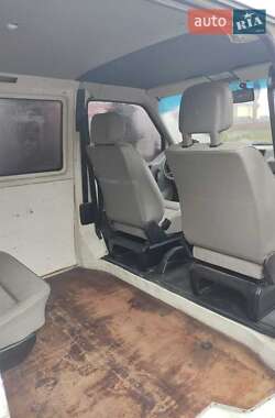 Минивэн Volkswagen Transporter 2000 в 
