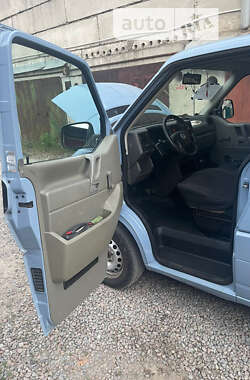 Минивэн Volkswagen Transporter 2001 в Харькове