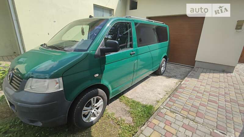 Мінівен Volkswagen Transporter 2008 в Бродах