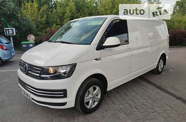 Вантажний фургон Volkswagen Transporter 2018 в Дубні