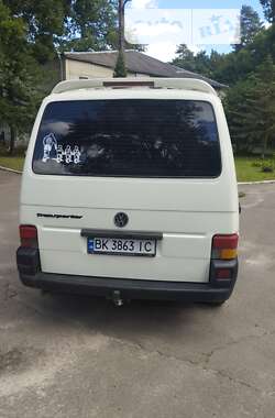 Минивэн Volkswagen Transporter 2000 в Ровно