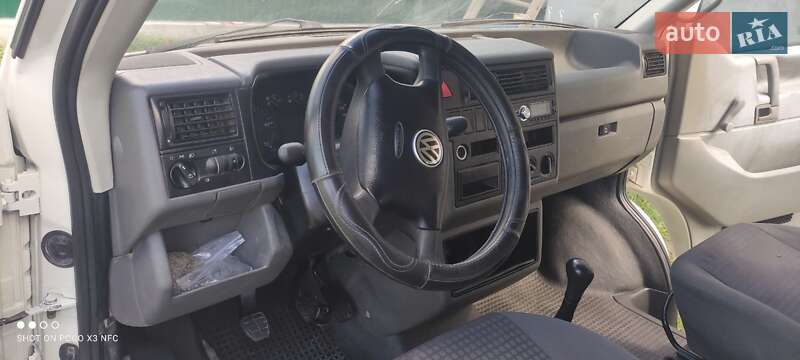 Минивэн Volkswagen Transporter 2002 в Дунаевцах