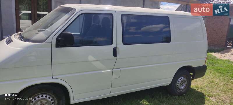 Минивэн Volkswagen Transporter 2002 в Дунаевцах
