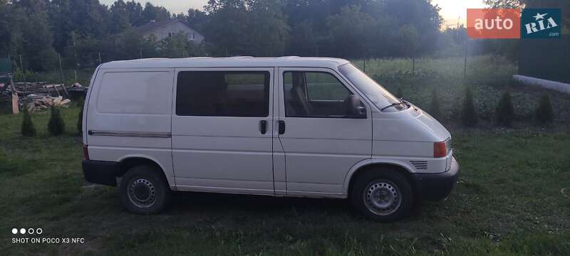 Минивэн Volkswagen Transporter 2002 в Дунаевцах